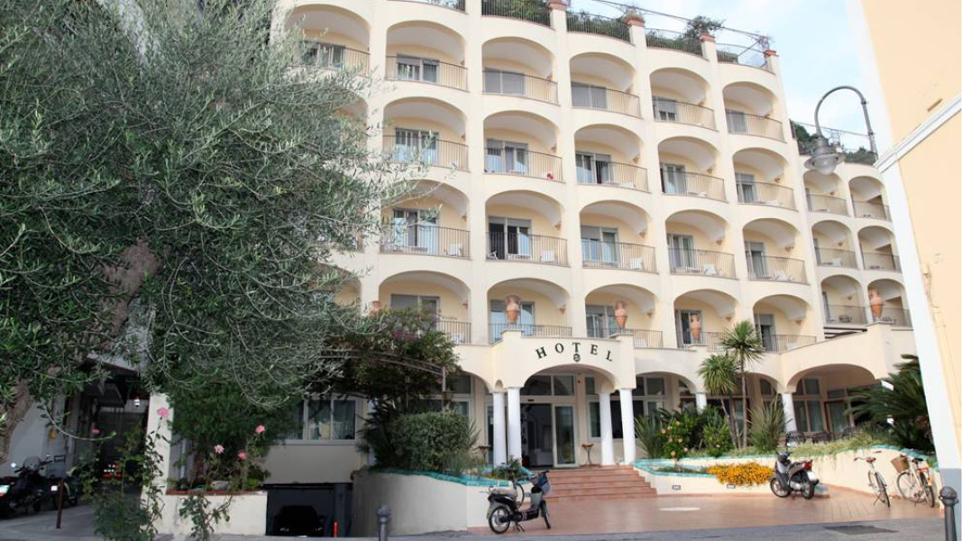 Hotel San Francesco, udefra